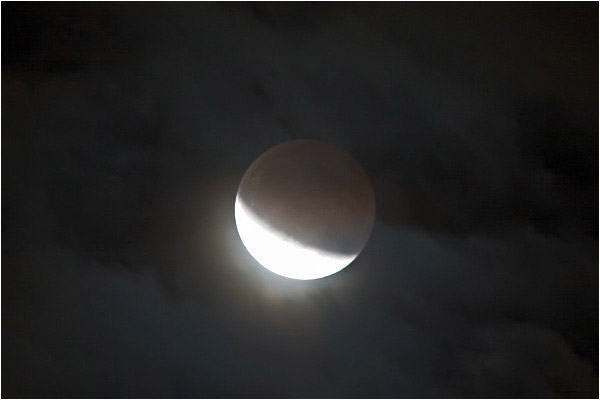 luna moon eclipse